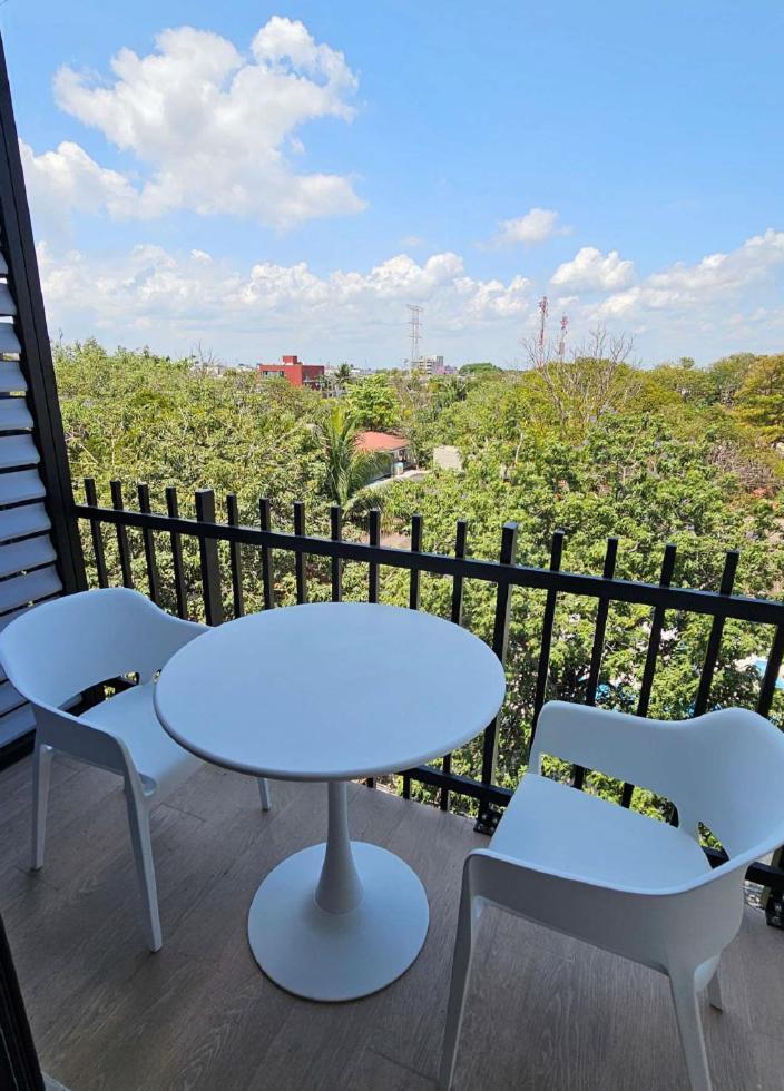 Urban Towers Playa Del Carmen Apartment Ngoại thất bức ảnh